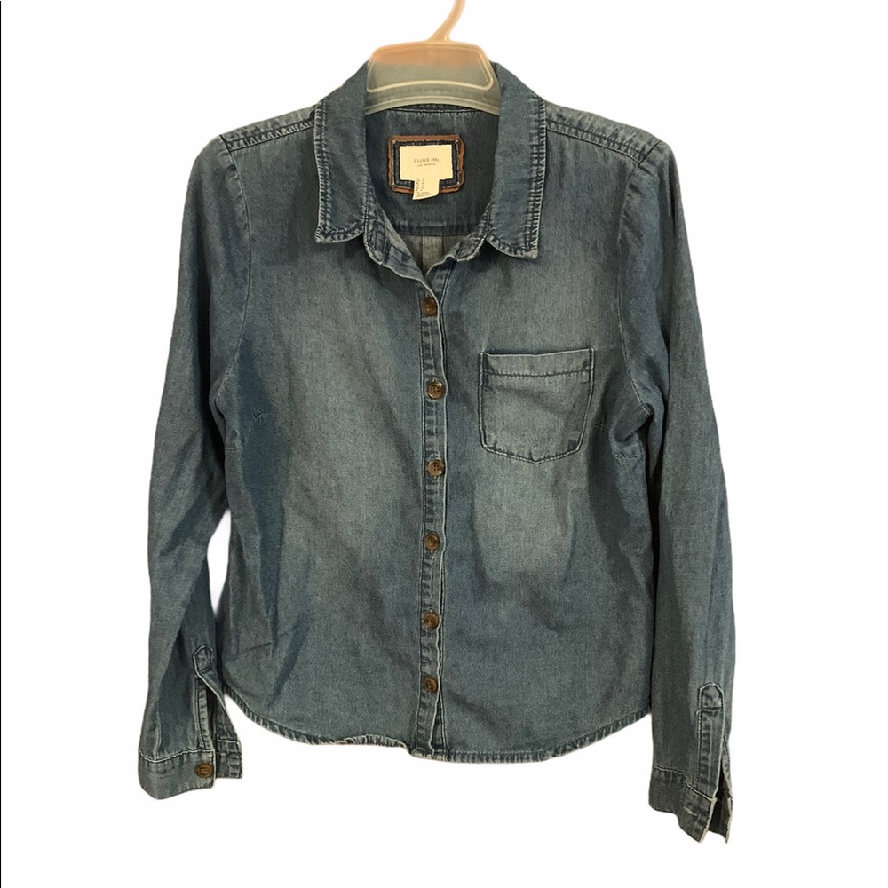 I Love H81 Chambray Shirt Womens M Oversized ButtonDown Shirt Lightweight Denim